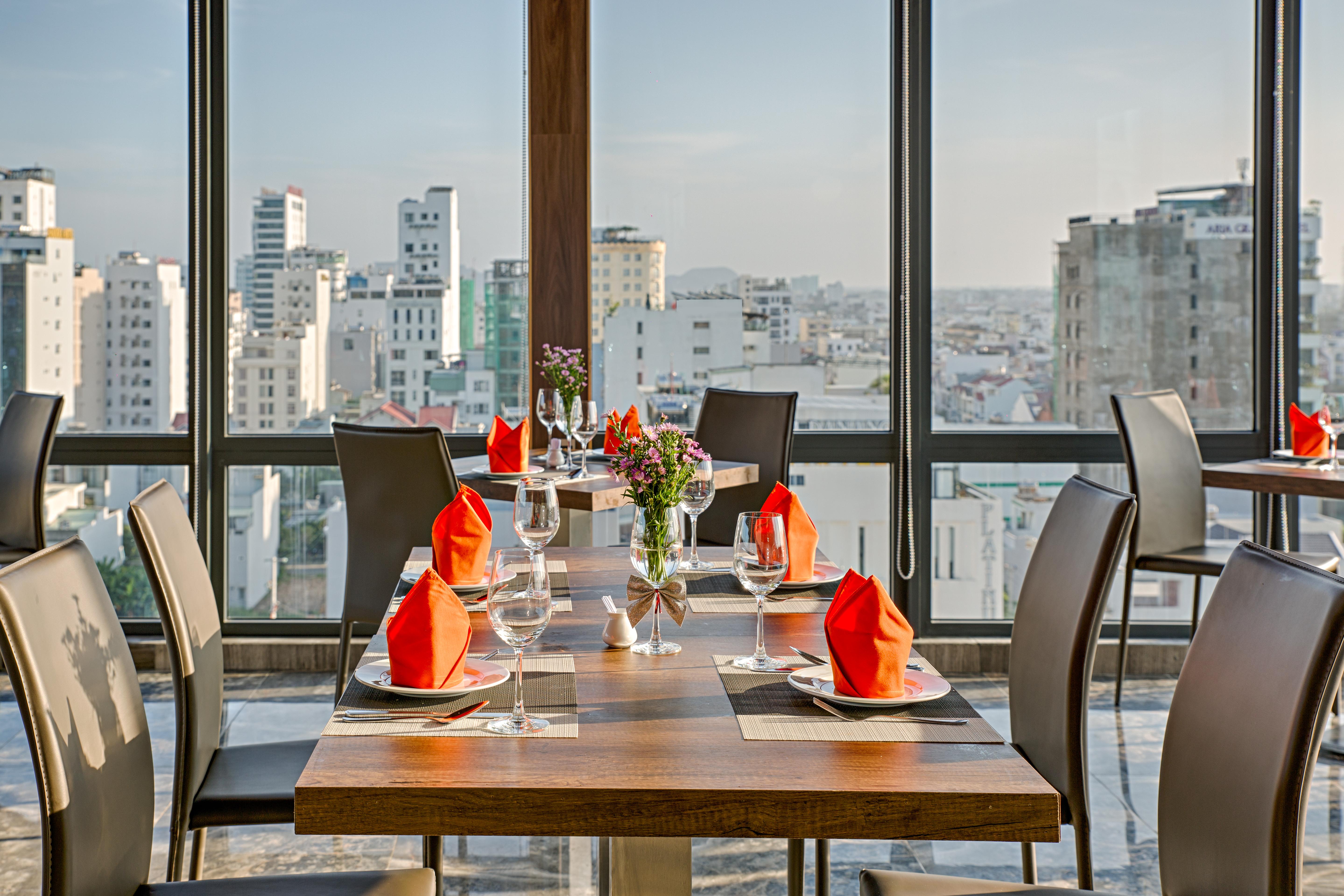 Grand Sunrise Boutique Hotel Дананг Экстерьер фото
