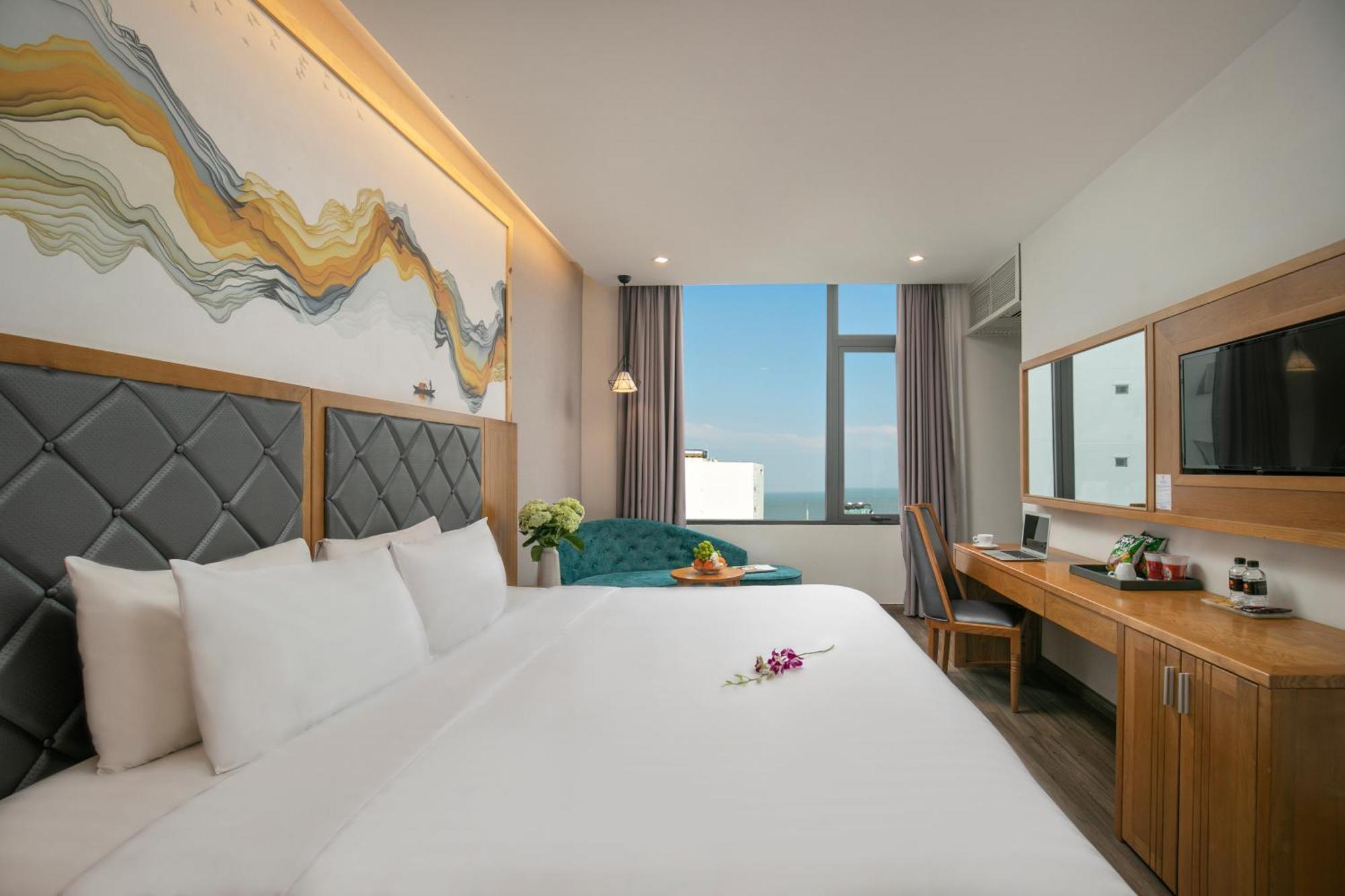 Grand Sunrise Boutique Hotel Дананг Экстерьер фото