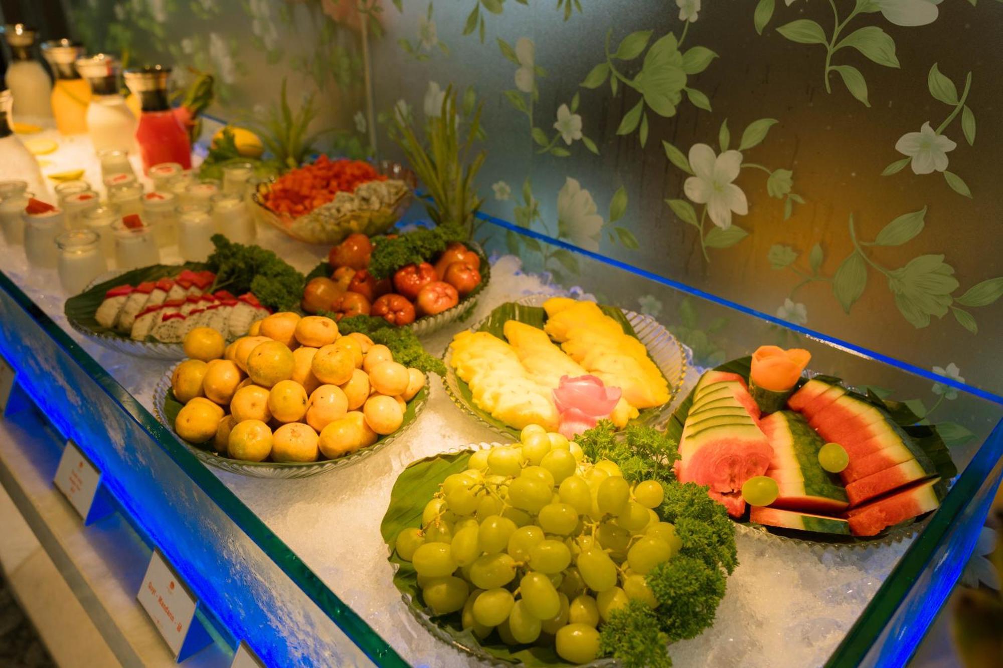 Grand Sunrise Boutique Hotel Дананг Экстерьер фото